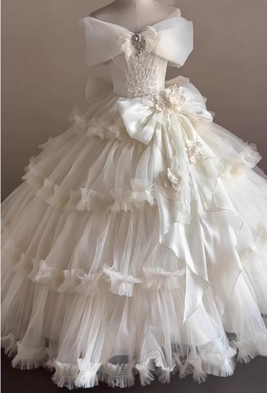 Gorgeous Ivory Applique Beaded Off-the-shoulder Sweet 16 Quinceanera A-Line Tulle Evening Dress Ball Gown TP4913