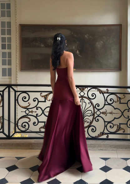 Elegant Burgundy Satin A-Line Evening Gown Strapless Party Dress Long Formal Dress TP4922