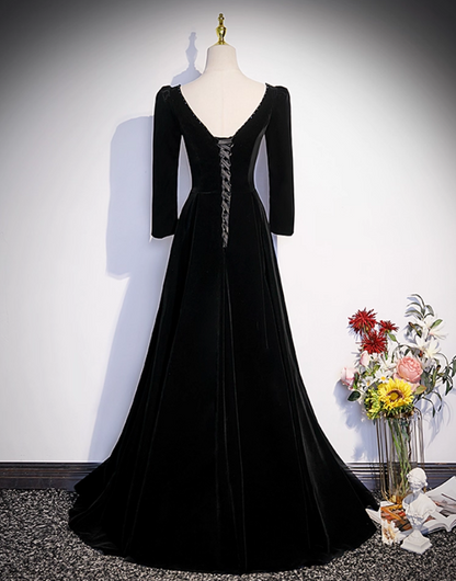 Elegant Black Velvet Beaded A-Line Evening Gown Long-sleeved Party Dress Long Formal Dress TP4959