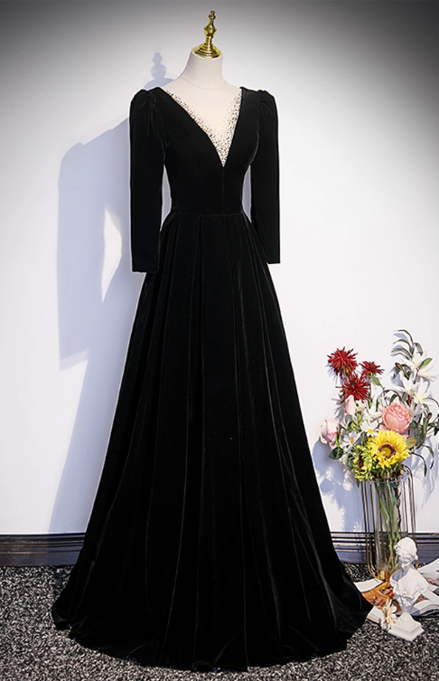 Elegant Black Velvet Beaded A-Line Evening Gown Long-sleeved V-neck Party Dress Long Formal Dress TP4960