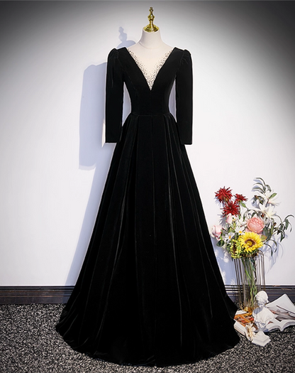 Elegant Black Velvet Beaded A-Line Evening Gown Long-sleeved V-neck Party Dress Long Formal Dress TP4960