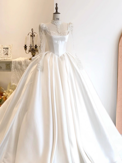Vintage White Satin A-Line Lace Long-sleeved Wedding Dress TP5026