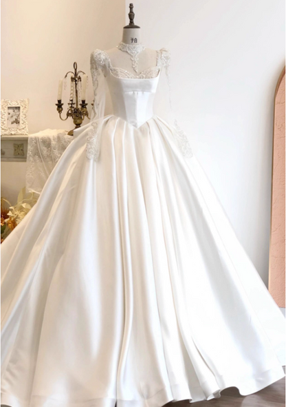 Vintage White Satin A-Line Lace Long-sleeved Wedding Dress TP5026