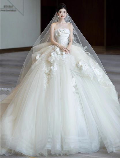 Vintage 3D Flowers Applique A-Line Strapless Tulle Wedding Dress TP5028