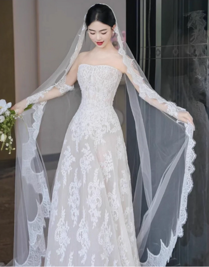 Vintage White Lace Applique A-Line Strapless Tulle Wedding Dress TP5029
