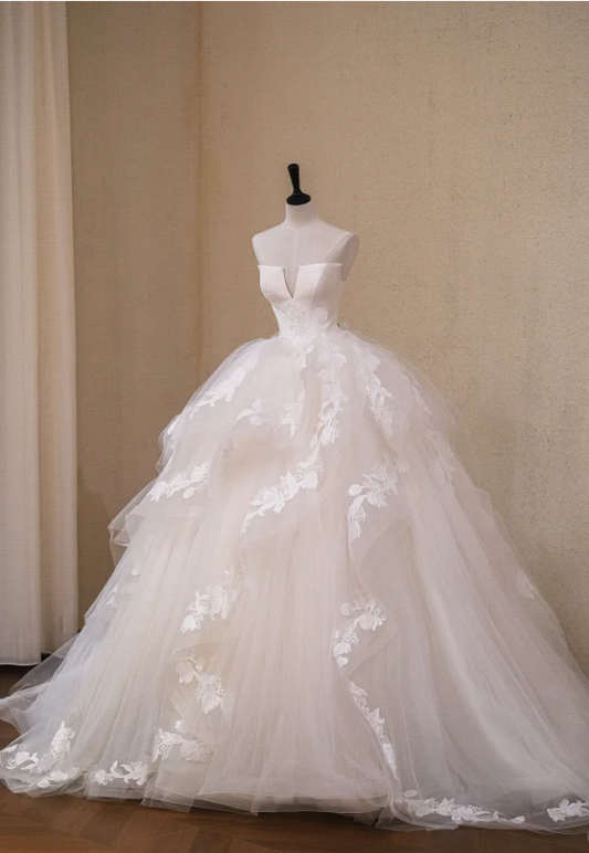 Gorgeous White Applique Strapless A-Line V-Neck Long Wedding Dress TP5037