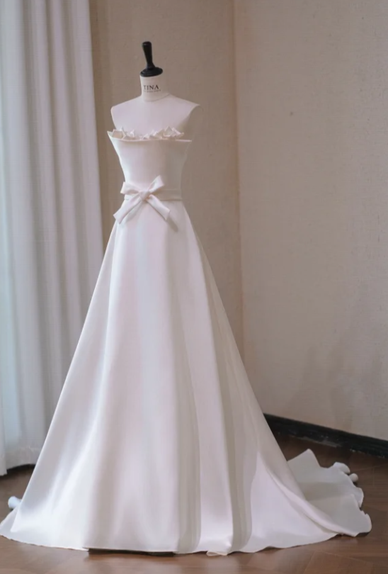 Gorgeous White Satin A-Line Ribbon Bow Strapless Long Wedding Dress TP5041