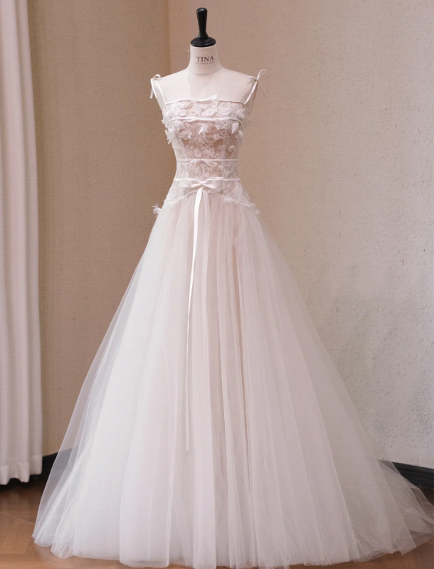 Gorgeous White Applique A-Line Ribbon Bow Spaghetti Strap Tulle Long Wedding Dress TP5044