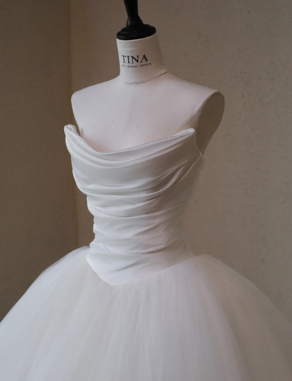 Gorgeous White Tulle A-Line Strapless Long Wedding Dress TP5046