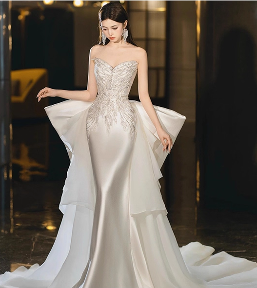 Glamorous Ivory Satin Bow Sweetheart Mermaid Wedding Dress Strapless Lace Embroidery Bridal Gown TP5236