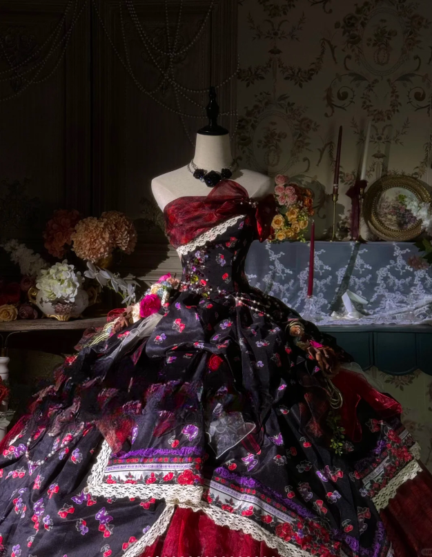 Vintage-Inspired Floral Brocade Ruffled Lace Strapless Black & Red Sweet 16 A-Line Quinceanera Ball Gown TP5292