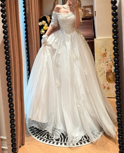 Vintage White Off-Shoulder Lace Applique Half Sleeves & Tulle Wedding Dress TP5324