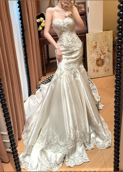 Vintage Satin Strapless Lace Embroidery Mermaid Wedding Dress TP5326