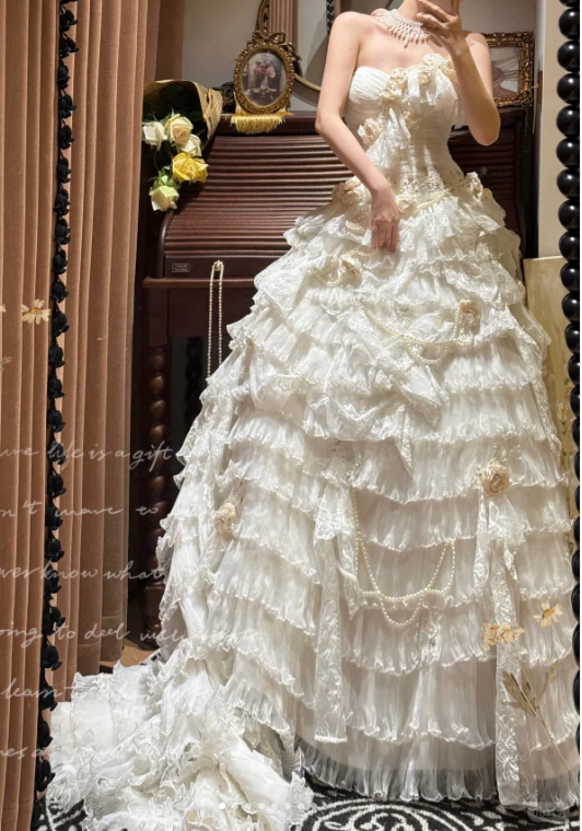 Vintage Strapless Ruffled Lace 3D Florals Pearl Accents Tiered Wedding Dress TP5327