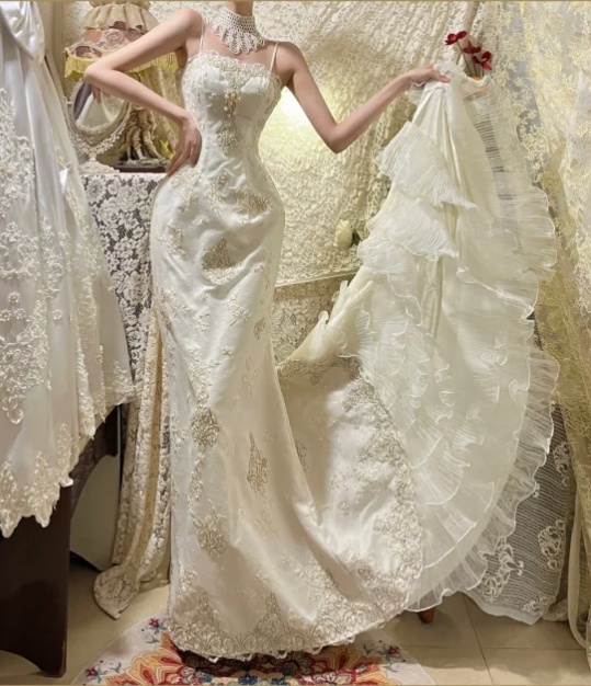 Vintage Ivory Satin Mermaid Spaghetti Straps Embroidery Wedding Dress TP5455