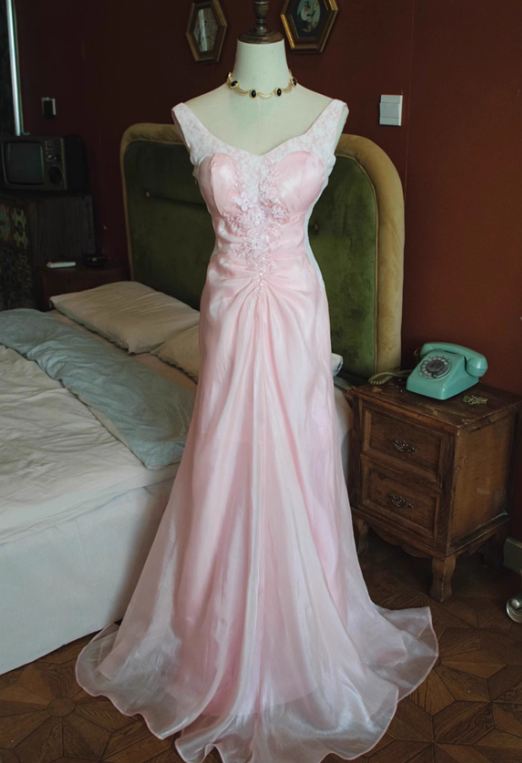 Vintage Pink Chiffon Lace Applique A-Line Evening Gown TP5544