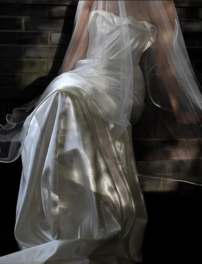 Vintage Ivory Satin Strapless Bridal Gown Sheer Tulle Overlay Romantic Wedding Dress TP5552