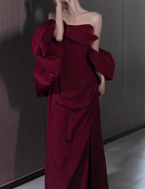 Elegant Burgundy Strapless Mermaid Gown with Oversized Puff Sleeves & Ruched Bodice Prom Dress TP5582