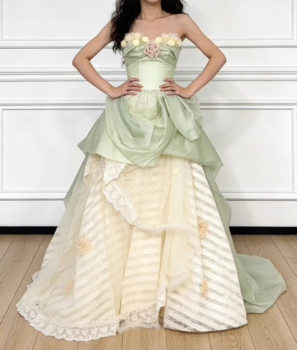 Enchanting Strapless 3D Floral Sweetheart Lace Trim Sweet 16 Quinceanera Ball Gown TP5609