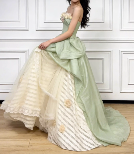 Enchanting Strapless 3D Floral Sweetheart Lace Trim Sweet 16 Quinceanera Ball Gown TP5609