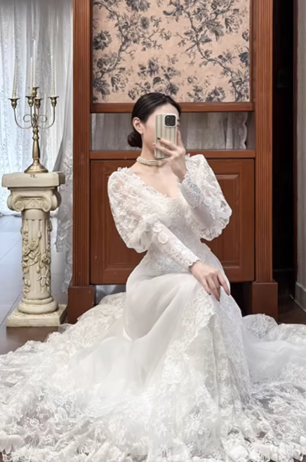Vintage White Lace Long Puff Sleeve Tulle A-Line Wedding Dress TP5613