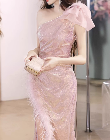 Elegant Pink Sequin One-Shoulder Feather-Trimmed Slit Sheath Prom Dress TP5619