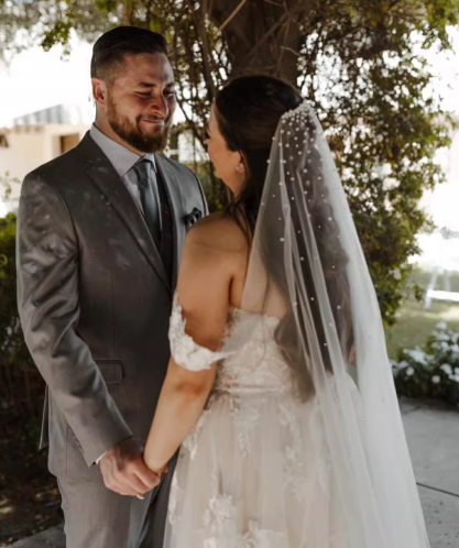 Vintage Ivory Tulle Bridal Veil Pearl-Beaded Wedding Veil TP5621