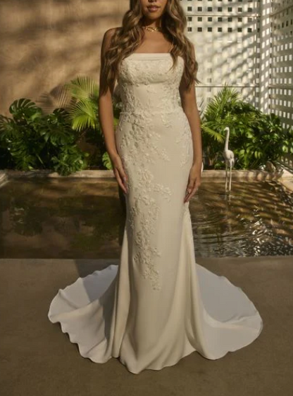 Romantic Ivory Strapless Satin Mermaid 3D Floral Lace Appliques Soft Flowy Train Wedding Dress TP5994
