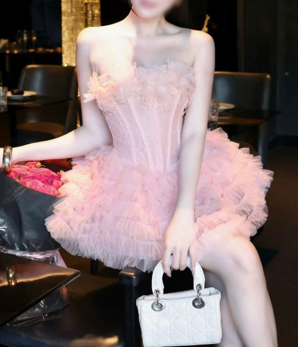 Vintage Pink Lace Strapless 3D Floral Appliques Tiered Ruffle Tulle A-Line Homecoming Dress TP6057