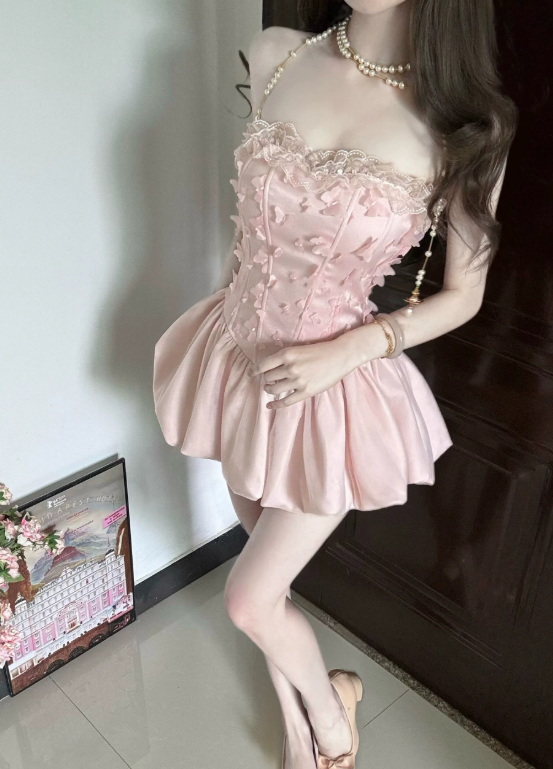 Vintage Pink Satin Strapless Lace Ruffle 3D Butterfly Appliques A-Line Homecoming Dress TP6058