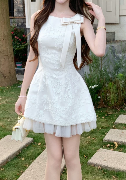 Vintage White 3D Floral Lace Sleeveless Shoulder Bow A-Line Homecoming Dress TP6067