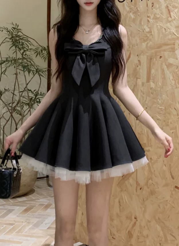 Vintage Grey Bow Sleeveless Rhinestone V-Neck A-Line Homecoming Dress TP6069