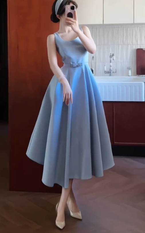 Elegant Dusty Blue Satin Sleeveless A‑Line Tea‑Length Bow Detail Evening Dress TP6086