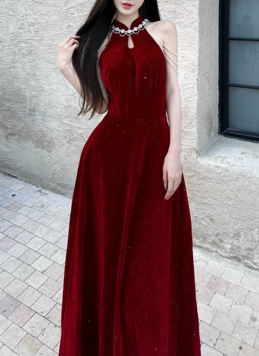 Elegant Burgundy Sparkle Velvet Halter-Neck Pearl Tassel Cold Shoulder A-Line Prom Dress TP6097