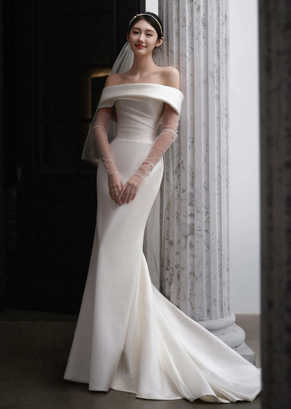 Vintage Ivory Off‑the‑Shoulder Satin Mermaid Chapel Train Wedding Dress TP6115