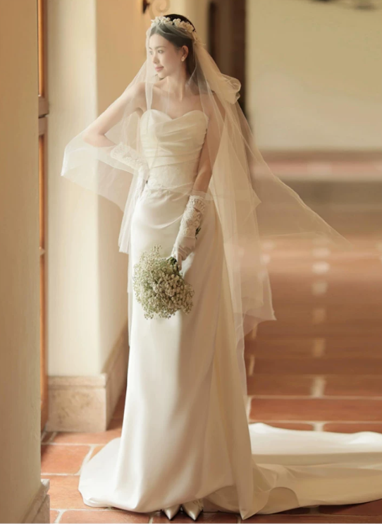 Elegant Ivory Sweetheart Strapless Satin Sheath Chapel Train Wedding Dress TP6124