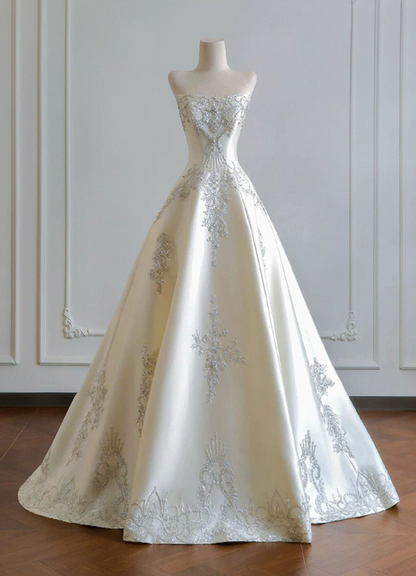 Elegant Strapless Satin Silver Beaded Lace Appliques Chapel Train A-Line Wedding Dress TP6130