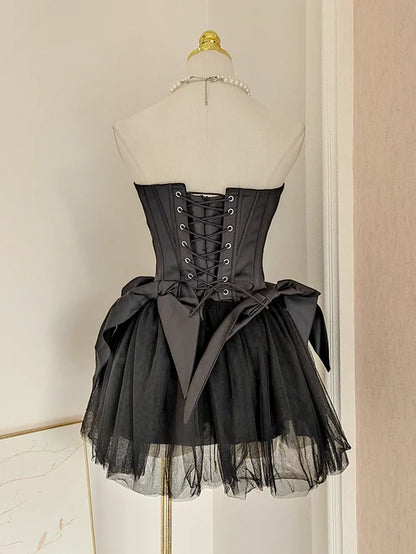 Retro Black A-line Strapless Lace-up Homecoming Dresses Short Satin 16th Birthday Dress TP4037