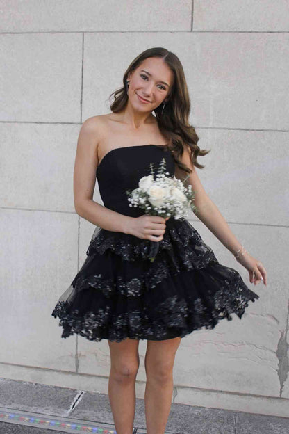 Vintage Black Strapless Ruched Bodice Tiered Sequin Tulle A-Line Homecoming Dress TP6007