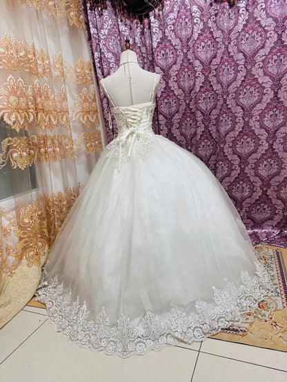 Elegant Ball Gown Spaghetti Straps Long Wedding Dress Beaded Lace White Prom Dress TH154