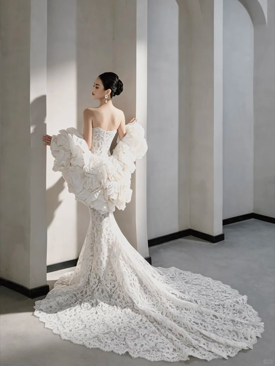 Elegant Mermaid Off-the-Shoulder Long Wedding Dress Lace White Prom Dress TH162