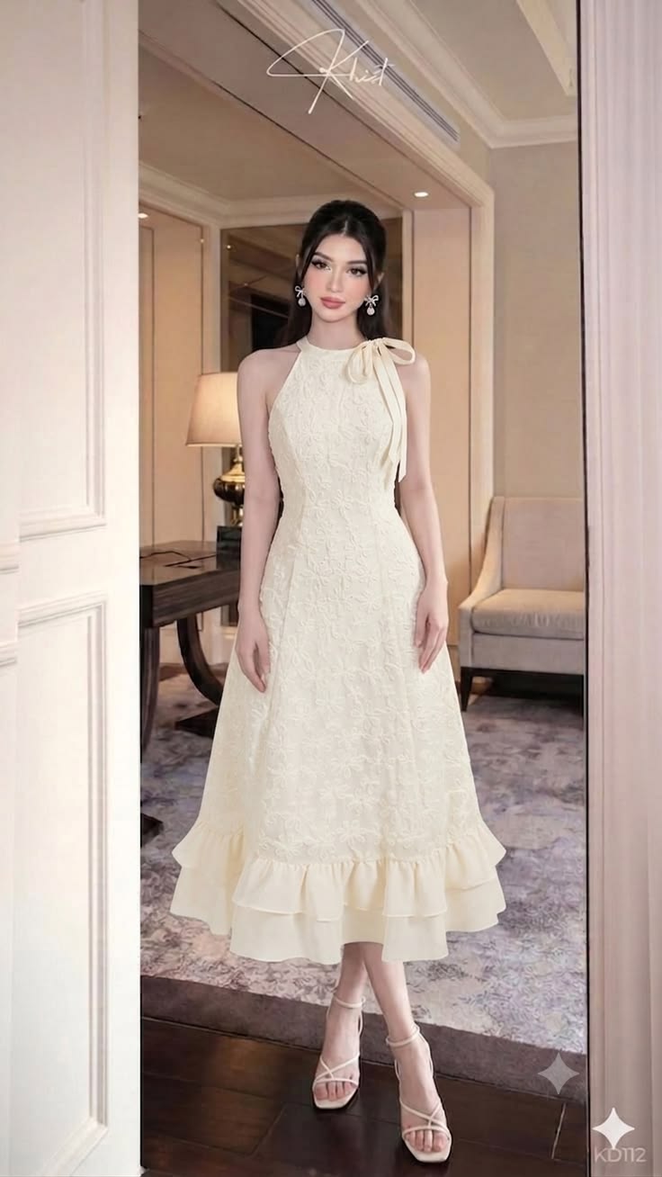 Elegant A-line Halter Neck Long Wedding Dress Chiffon White Prom Dress TH225