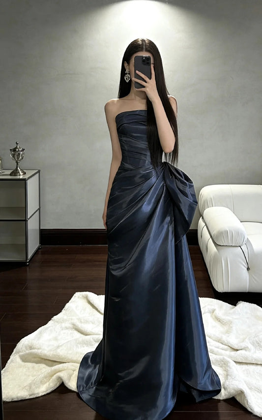 Beautiful Sheath Strapless Neck Dark Blue Evening Dress Satin Prom Dress TH297