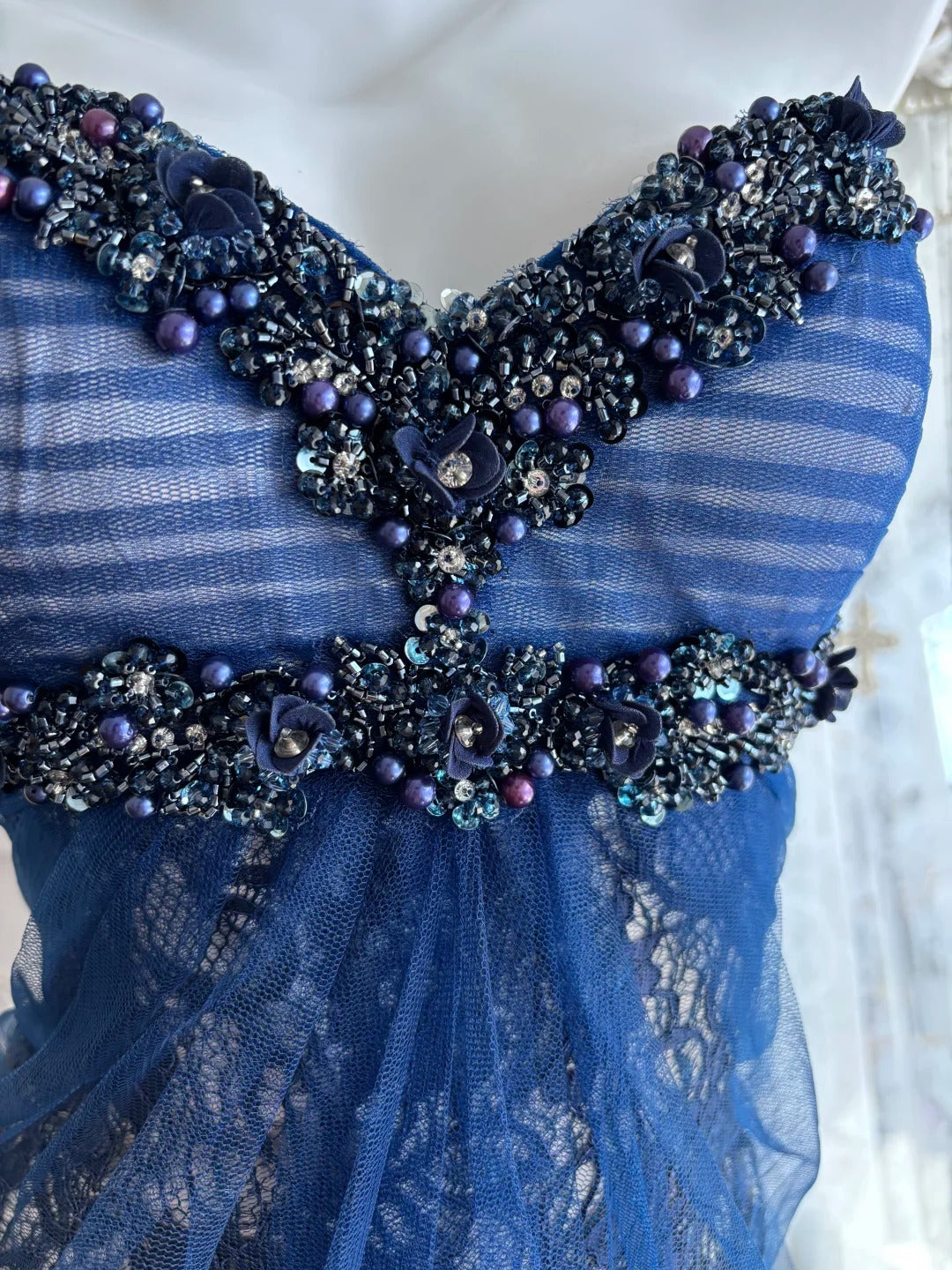 Beautiful Sheath Sweetheart Neck Dark Blue Evening Dress Beaded Lace Prom Dress TH300
