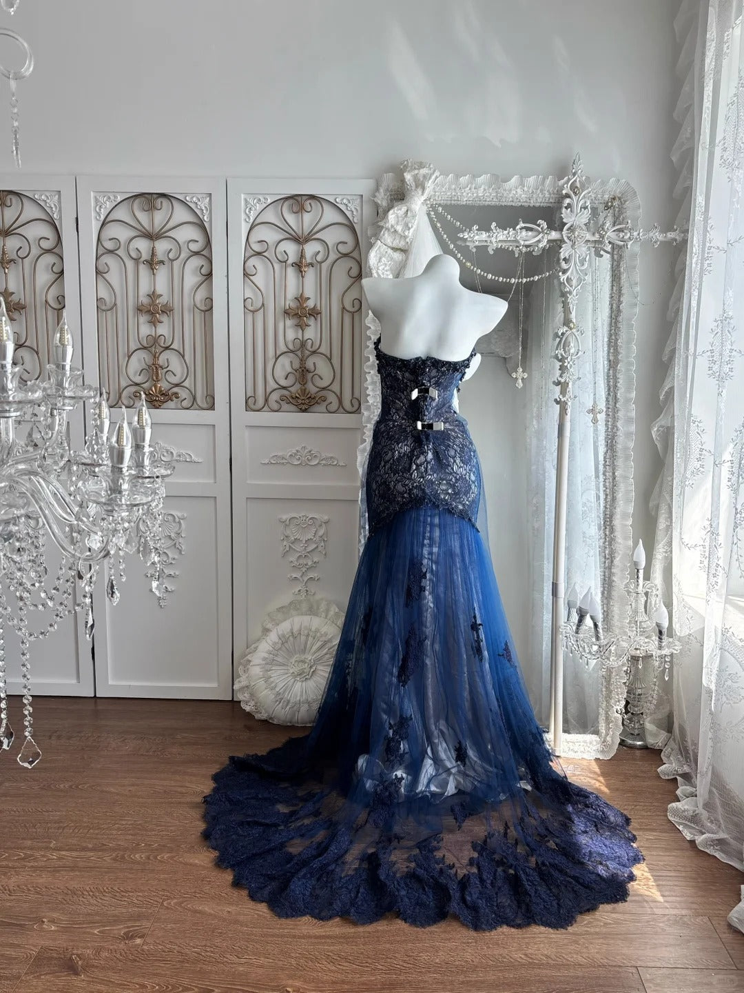Beautiful Sheath Sweetheart Neck Dark Blue Evening Dress Beaded Lace Prom Dress TH300