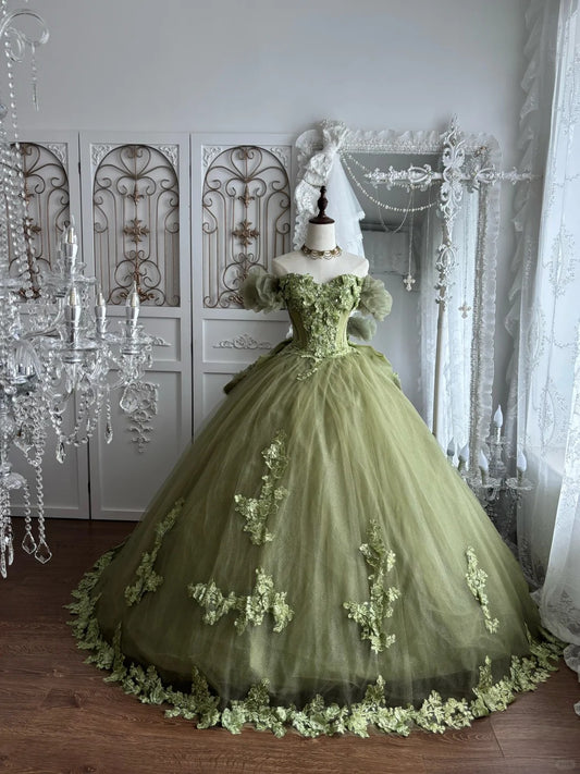 Beautiful Ball Gown Strapless Neck Green Evening Dress 3D floral appliqués Tulle Prom Dress TH302