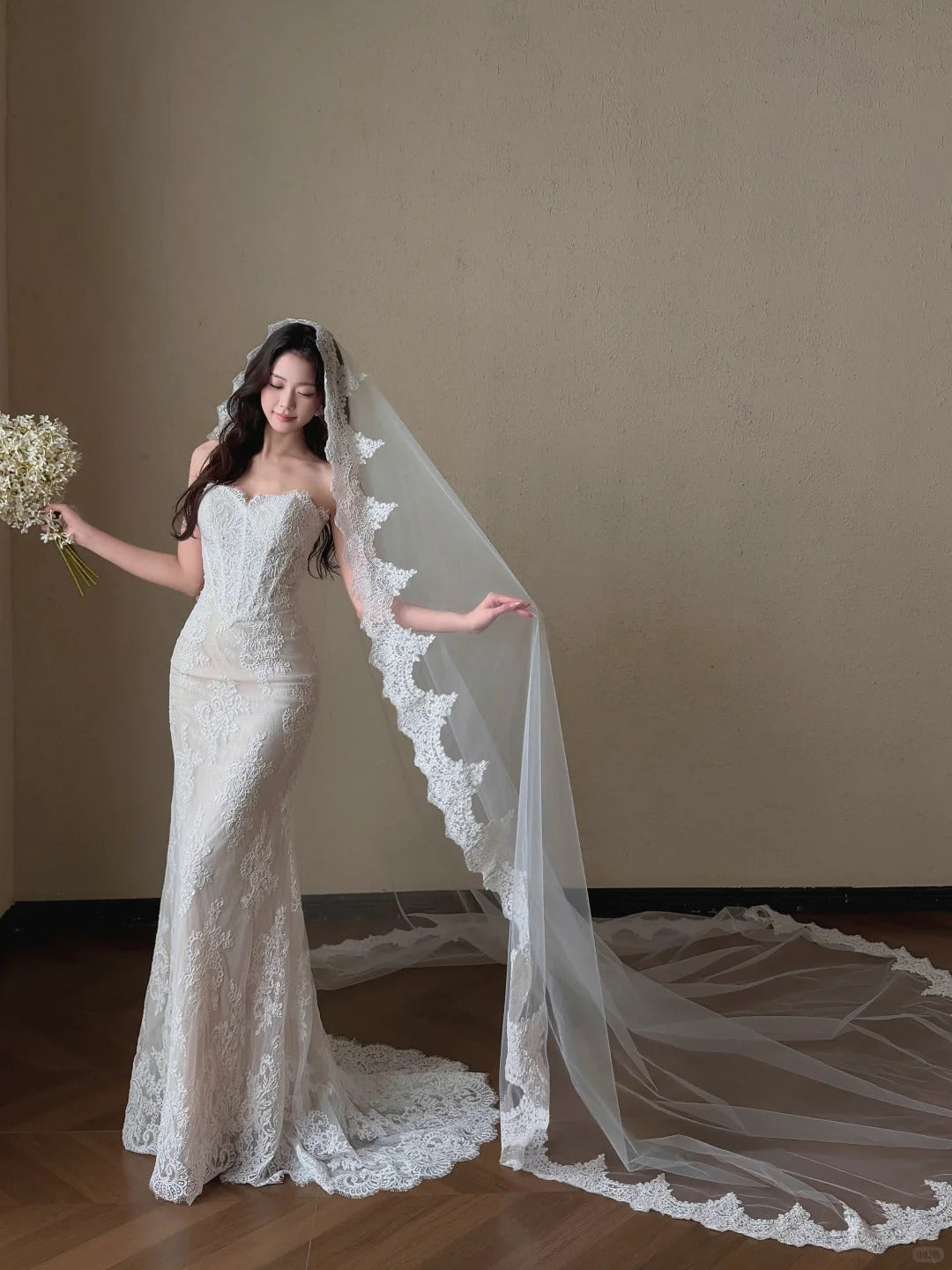 Elegant Sheath Sweetheart Long Wedding Dress Lace White Prom Dress TH343
