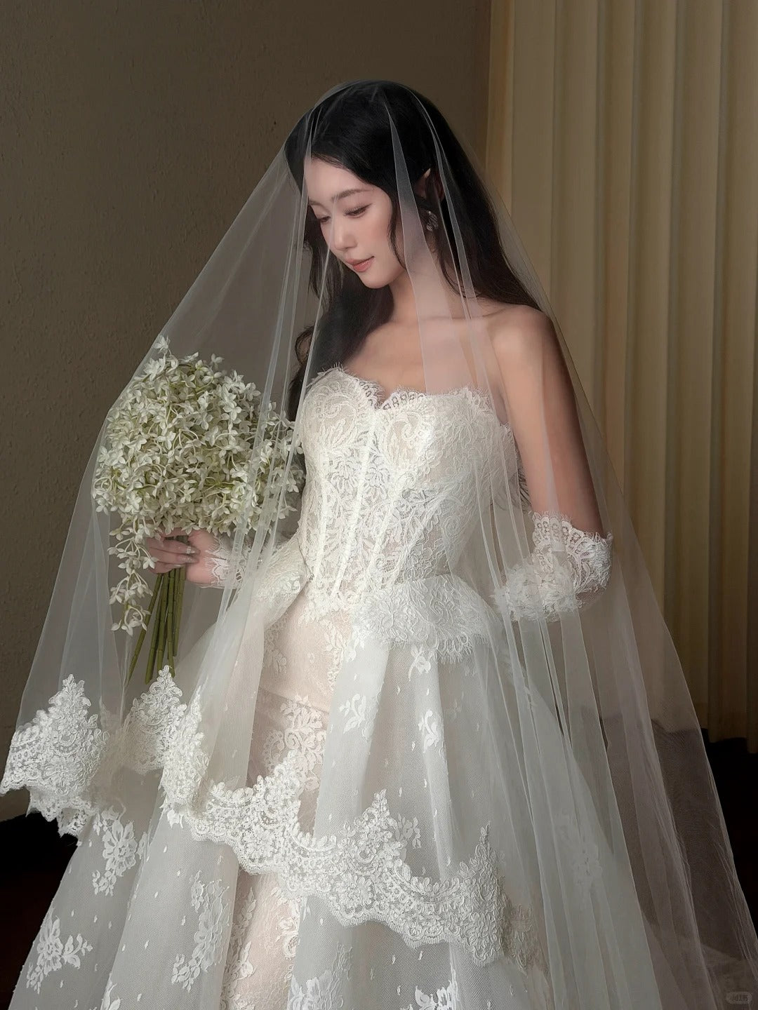 Elegant A-line Sweetheart Long Wedding Dress Lace White Prom Dress TH344