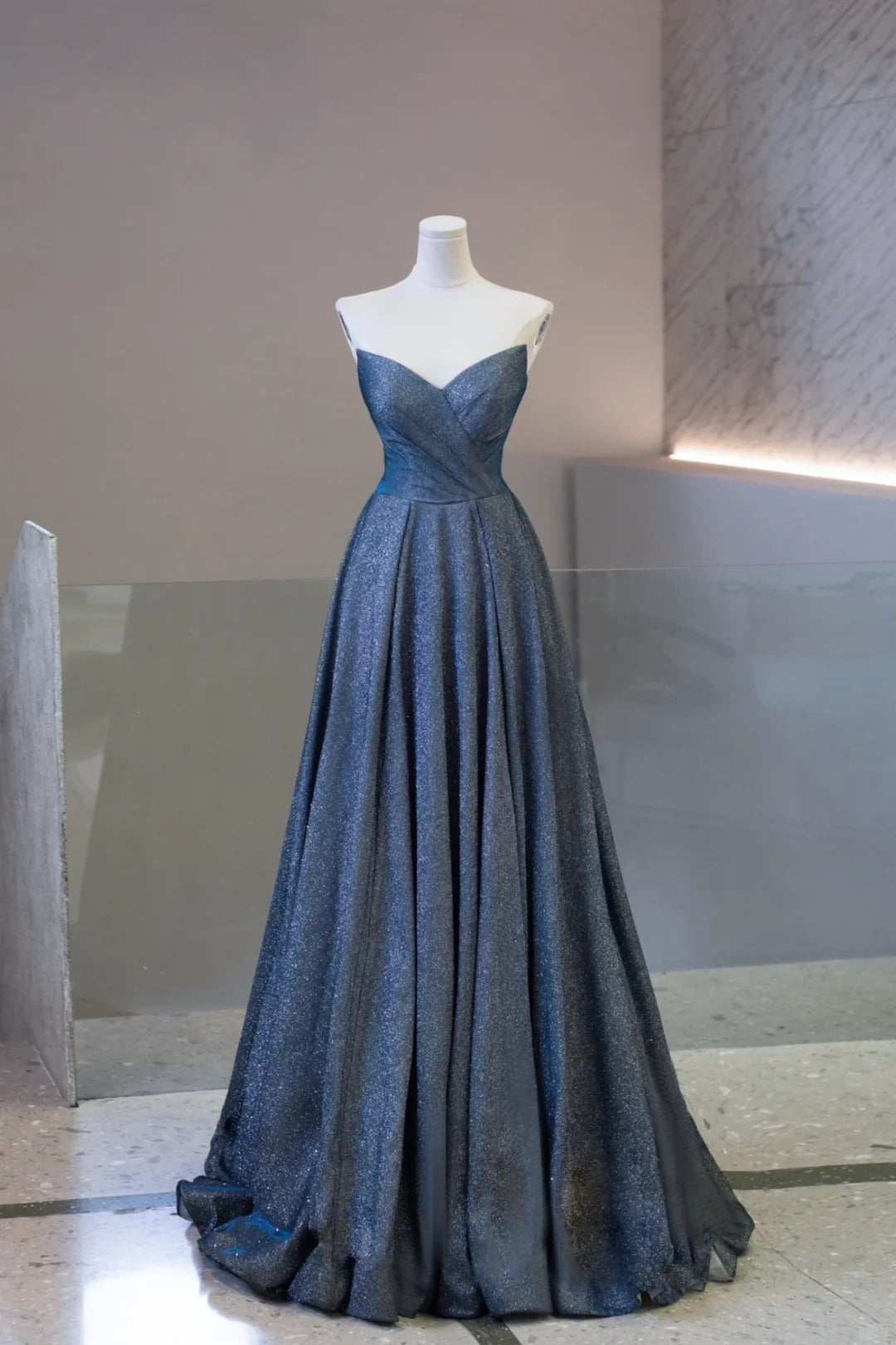 Elegant A-line Sweetheart Blue Evening Dress Satin Prom Dress TH373