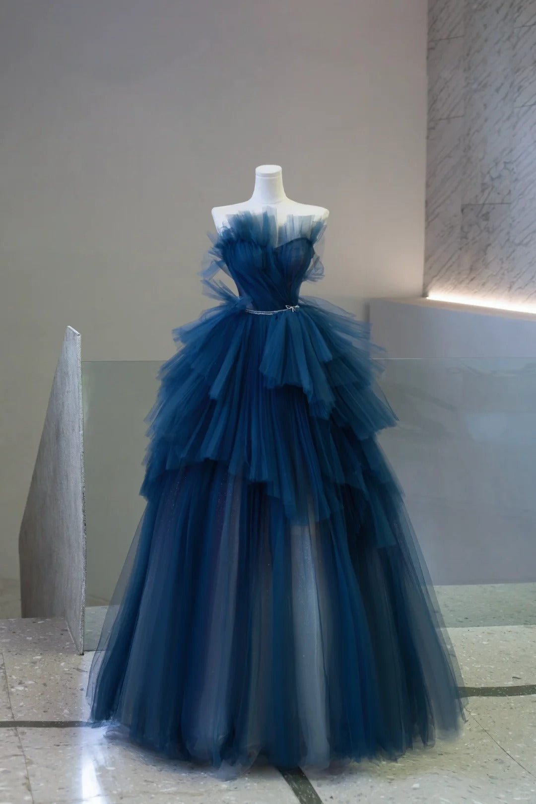 Elegant A-line Sweetheart Blue Evening Dress Cascade Tulle Prom Dress TH374